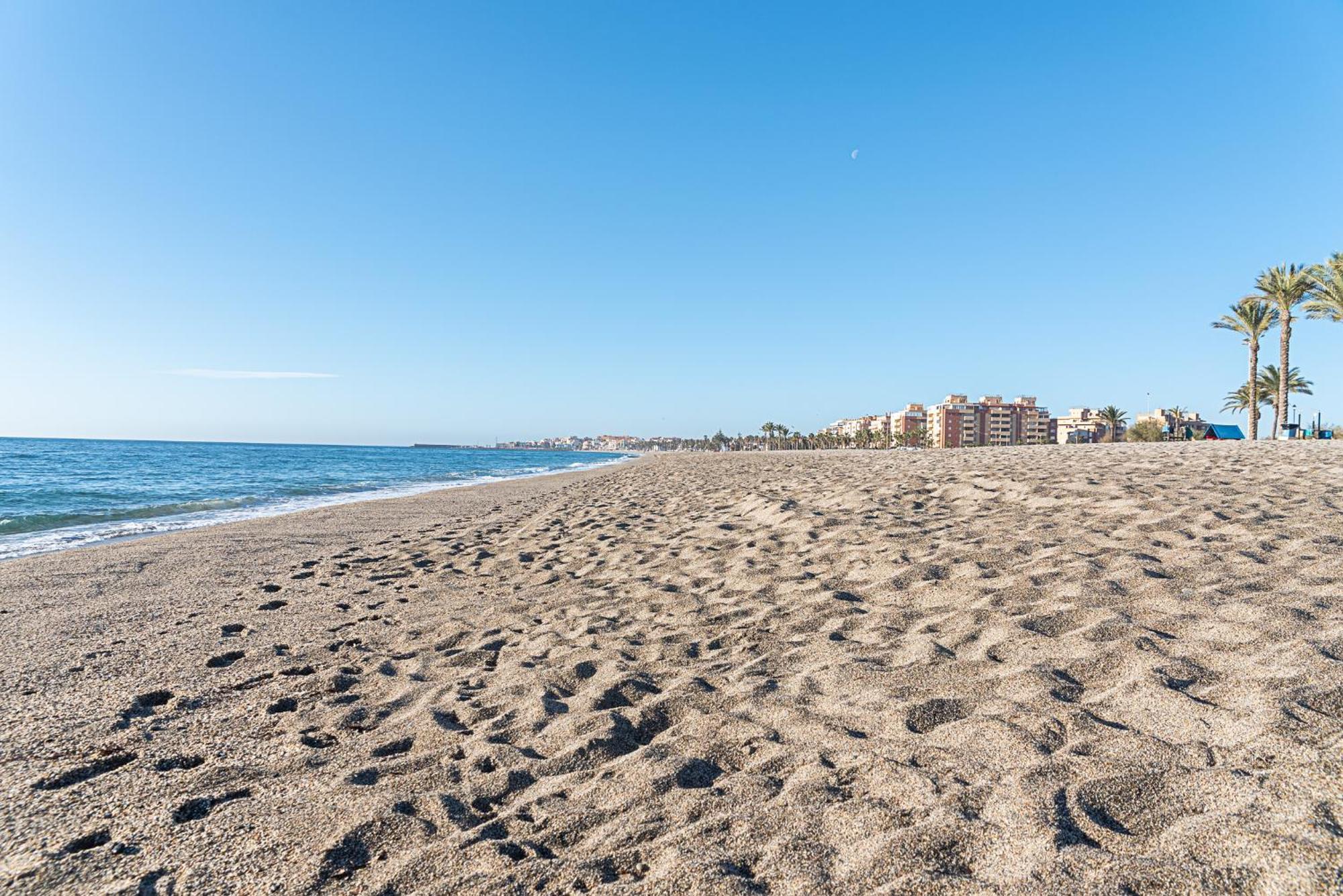 Hogar Digital Playa Y Piscina En Urbanizacion Roquetas De Mar Leilighet Eksteriør bilde